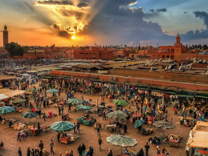 دار الشعر بمراكش تواصل دعم الأصوات الأدبية الجديدة عبر برنامج "محاورات" دار الشعر بمراكش تواصل دعم الأصوات الأدبية الجديدة عبر برنامج "محاورات"