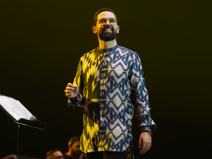 أمين بودشار يبهر جمهور الدار البيضاء في ليلة ثالثة استثنائية بمركب محمد الخامس أمين بودشار يبهر جمهور الدار البيضاء في ليلة ثالثة استثنائية بمركب محمد الخامس