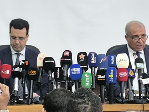 البسيج يكشف عن تفاصيل جديدة حول تفكيك خلية "أسود الخلافة" البسيج يكشف عن تفاصيل جديدة حول تفكيك خلية "أسود الخلافة"