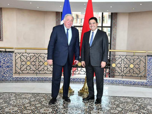 رئيس مجلس الشيوخ الفرنسي يشيد بالشراكة الدينامية بين فرنسا والمغرب رئيس مجلس الشيوخ الفرنسي يشيد بالشراكة الدينامية بين فرنسا والمغرب