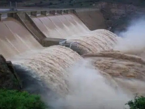 التساقطات المطرية الأخيرة تنعش المخزون المائي بالسدود الوطنية التساقطات المطرية الأخيرة تنعش المخزون المائي بالسدود الوطنية