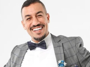 الفنان الكوميدي يسار يحيي عرضًا فنيًا جديدًا بالرباط الفنان الكوميدي يسار يحيي عرضًا فنيًا جديدًا بالرباط