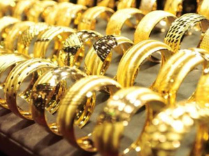 تجاوز حاجز 3000 دولار.. المعدن النفيس يسجل مستويات تاريخية تجاوز حاجز 3000 دولار.. المعدن النفيس يسجل مستويات تاريخية