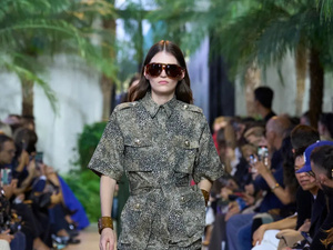 البدلات النسائية: خيارك المثالي لربيع وصيف 2025 البدلات النسائية: خيارك المثالي لربيع وصيف 2025