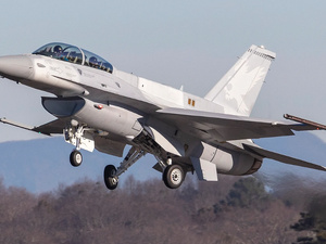 المغرب يقتني طائرات F-16V ويحدث أسطوله الجوي بتقنيات متطورة المغرب يقتني طائرات F-16V ويحدث أسطوله الجوي بتقنيات متطورة