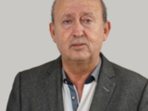 مطاردة الساحرات بين أنقرة وباريس مطاردة الساحرات بين أنقرة وباريس