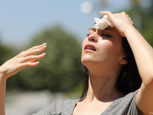 أوروبا تتصدر قائمة القارات الأكثر حرارة في العالم خلال شهر مارس المنصرم أوروبا تتصدر قائمة القارات الأكثر حرارة في العالم خلال شهر مارس المنصرم