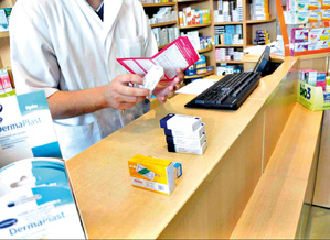 هوامش ربح الصيادلة في المغرب: جدل يتجدد بين العدالة الصحية والمصالح الاقتصادية هوامش ربح الصيادلة في المغرب: جدل يتجدد بين العدالة الصحية والمصالح الاقتصادية