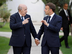 عودة التوتر إلى العلاقات الفرنسية الجزائرية: الجزائر ترحل 12 دبلوماسياً فرنسياً عودة التوتر إلى العلاقات الفرنسية الجزائرية: الجزائر ترحل 12 دبلوماسياً فرنسياً