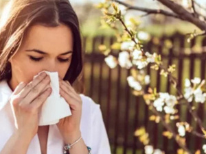 الدكتور حمضي يحذر من ارتفاع حساسية الربيع: نصف سكان العالم مهددون والشباب في دائرة الخطر