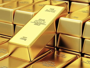 ارتفاع قياسي في أسعار الذهب وسط توترات تجارية عالمية ارتفاع قياسي في أسعار الذهب وسط توترات تجارية عالمية