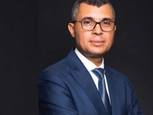 رؤساء الأحزاب بين الخِبرة و تجديد النُخَب رؤساء الأحزاب بين الخِبرة و تجديد النُخَب