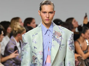 صيحات ربيع وصيف 2025: أفكار تحتاج إلى إعادة نظر صيحات ربيع وصيف 2025: أفكار تحتاج إلى إعادة نظر