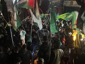 حرب غزة: استمرار القصف الإسرائيلي وسط تحركات دولية لإيجاد حل شامل