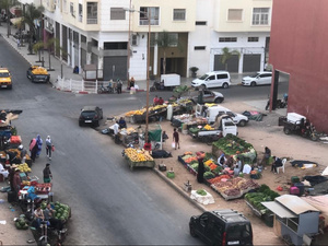 التجارة الجائلة في المغرب: تحديات مستمرة وحلول غير كافية التجارة الجائلة في المغرب: تحديات مستمرة وحلول غير كافية