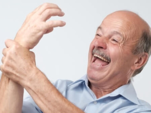 متلازمة اليد الغريبة (Alien Hand Syndrome): ظاهرة نادرة وغريبة في علم الأعصاب متلازمة اليد الغريبة (Alien Hand Syndrome): ظاهرة نادرة وغريبة في علم الأعصاب