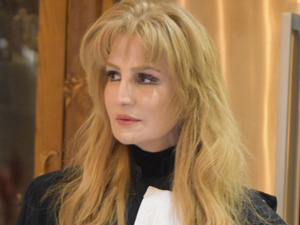 في لقاء ثقافي بحضور شعراء سعوديين في لقاء ثقافي بحضور شعراء سعوديين