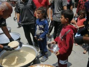 غزة تُنازع تحت الحصار: مجاعة تلوح في الأفق ونظام صحي ينهار أمام أنظار العالم