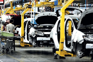 صناعة السيارات الكهربائية : المغرب يسير نحو المستقبل صناعة السيارات الكهربائية : المغرب يسير نحو المستقبل