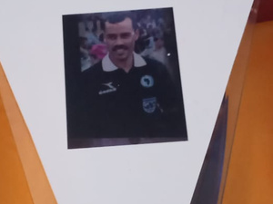 تكريم الحكم الدولي السابق الحاج الجيلالي غريب: اعتراف مستحق من الشبيبة الرياضية الاستقلالية تكريم الحكم الدولي السابق الحاج الجيلالي غريب: اعتراف مستحق من الشبيبة الرياضية الاستقلالية