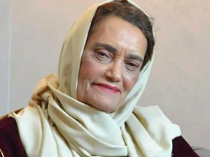 وفاة الفنانة المغربية القديرة نعيمة بوحمالة عن عمر يناهز 77 عامًا وفاة الفنانة المغربية القديرة نعيمة بوحمالة عن عمر يناهز 77 عامًا