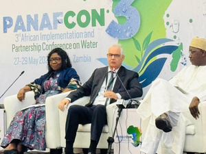 نزار بركة يدعو إلى مواجهة تحديات الماء في إفريقيا خلال المؤتمر الإفريقي الثالث للمياه نزار بركة يدعو إلى مواجهة تحديات الماء في إفريقيا خلال المؤتمر الإفريقي الثالث للمياه