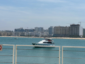 مارينا طنجة: يخت صاخب يحوّل البحر إلى "ديسكو" مفتوح ويثير استياء الزوار مارينا طنجة: يخت صاخب يحوّل البحر إلى "ديسكو" مفتوح ويثير استياء الزوار