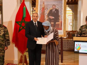 العناية السامية لجلالة الملك محمد السادس بأفراد القوات المسلحة الملكية وأسرهم العناية السامية لجلالة الملك محمد السادس بأفراد القوات المسلحة الملكية وأسرهم