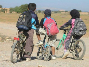 خطة طموحة لتقليص الهدر المدرسي.. 650 ألف تلميذ على موعد مع نقل مدرسي محدث خطة طموحة لتقليص الهدر المدرسي.. 650 ألف تلميذ على موعد مع نقل مدرسي محدث