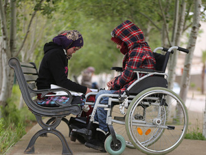 مغاربة غير راضين عن معاملة الفئات الضعيفة... عنف رمزي يطبع الفضاء العام مغاربة غير راضين عن معاملة الفئات الضعيفة... عنف رمزي يطبع الفضاء العام