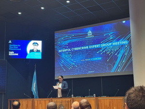 المغرب يعزز حضوره الدولي في مكافحة الجرائم السيبرانية: انتخاب ليلى الزوين نائبة رئيس فريق خبراء الإنتربول المغرب يعزز حضوره الدولي في مكافحة الجرائم السيبرانية: انتخاب ليلى الزوين نائبة رئيس فريق خبراء الإنتربول