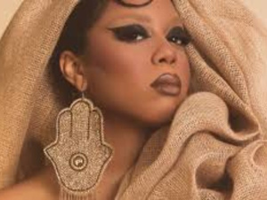 جَيْلان: عودة فنية تحتفي بالهوية المغربية والجمال الأنثوي جَيْلان: عودة فنية تحتفي بالهوية المغربية والجمال الأنثوي