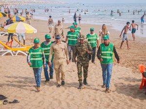 حملة لتحرير شاطئ تغازوت من الفوضى : السلطات تواجه احتلال الملك العمومي استعداداً لصيف 2025 حملة لتحرير شاطئ تغازوت من الفوضى : السلطات تواجه احتلال الملك العمومي استعداداً لصيف 2025