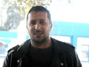 مدرجات الشوارع..الوجه القبيح للمقهى مدرجات الشوارع..الوجه القبيح للمقهى