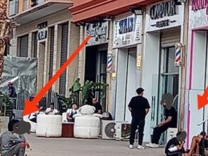 ظاهرة تسول الأطفال في شارع محمد الخامس بمراكش: مشهد مقلق يستدعي التدخل ظاهرة تسول الأطفال في شارع محمد الخامس بمراكش: مشهد مقلق يستدعي التدخل