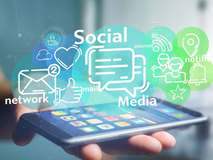 شبكات التواصل الاجتماعي في المغرب : نمو متسارع في ظل فجوة رقمية مقلقة شبكات التواصل الاجتماعي في المغرب : نمو متسارع في ظل فجوة رقمية مقلقة