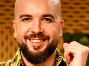 عبد الحفيظ الدوزي يستعد لإطلاق أغنيته الجديدة "ديما لباس" عبد الحفيظ الدوزي يستعد لإطلاق أغنيته الجديدة "ديما لباس"