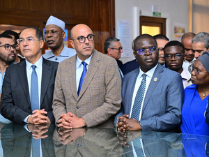 العيون تحتضن توقيع اتفاقية تعاون تاريخية بين المغرب ودول "سيماك" العيون تحتضن توقيع اتفاقية تعاون تاريخية بين المغرب ودول "سيماك"