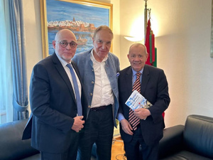 لقاء دبلوماسي يعزز الترافع الأكاديمي والثقافي عن قضية الصحراء المغربية لقاء دبلوماسي يعزز الترافع الأكاديمي والثقافي عن قضية الصحراء المغربية