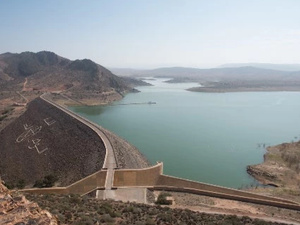 أزمة الماء في المغرب : حين يكشف العطش حدود نموذج تنموي منهك أزمة الماء في المغرب : حين يكشف العطش حدود نموذج تنموي منهك