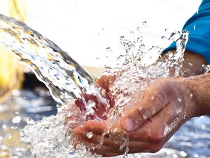 أزمة الماء في المغرب: حين يكشف العطش حدود نموذج تنموي منهك أزمة الماء في المغرب: حين يكشف العطش حدود نموذج تنموي منهك