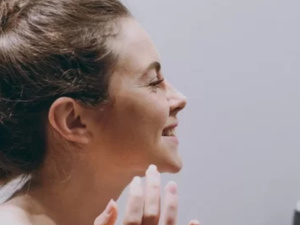 المرطب الليلي: سر العناية بالبشرة أثناء النوم المرطب الليلي: سر العناية بالبشرة أثناء النوم