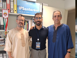 الدكتور لطفي الزغاري يترافع اكاديميا عن الرياضة بالبرتغال الدكتور لطفي الزغاري يترافع اكاديميا عن الرياضة بالبرتغال