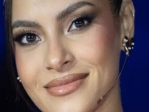 كارمن سليمان: صوت الفن والمحبة في الساحة العربية
