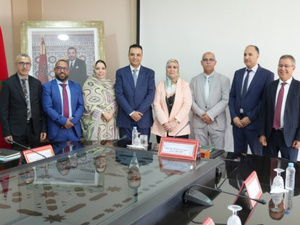 تنصيب لجنة جائزة المجتمع المدني في دورتها السابعة وسط انفتاح أوسع على الجالية المغربية تنصيب لجنة جائزة المجتمع المدني في دورتها السابعة وسط انفتاح أوسع على الجالية المغربية