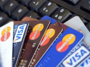 البنك الدولي : نصف المغاربة بلا حسابات بنكية رغم توفر الإنترنت والهواتف الذكية