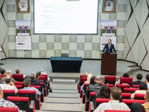 المغرب يضع الرقمنة والذكاء الاصطناعي في صلب استراتيجيته لتعزيز التنافسية الدولية المغرب يضع الرقمنة والذكاء الاصطناعي في صلب استراتيجيته لتعزيز التنافسية الدولية