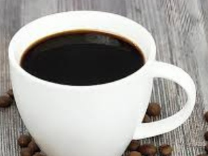 دراسة جديدة تكشف تأثير شرب القهوة بعد الظهر على جودة النوم ووظائف الدماغ دراسة جديدة تكشف تأثير شرب القهوة بعد الظهر على جودة النوم ووظائف الدماغ