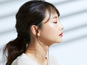 روتين العناية بالبشرة الياباني: سر الجمال الهادئ والمتأمّل روتين العناية بالبشرة الياباني: سر الجمال الهادئ والمتأمّل