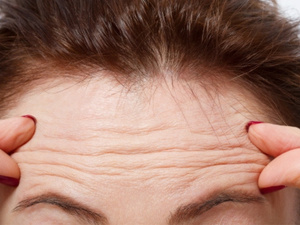 فهم جديد لتكوين التجاعيد: دراسة تكشف أسرار شيخوخة الجلد فهم جديد لتكوين التجاعيد: دراسة تكشف أسرار شيخوخة الجلد